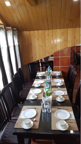Hotel Kayanat Далхаузи Екстериор снимка
